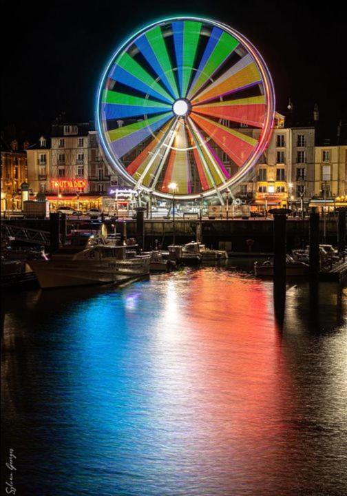 QUAI 65, 3 pièces sur le port, à 250 m de la rue piétonne et de la mer Dieppe Extérieur photo